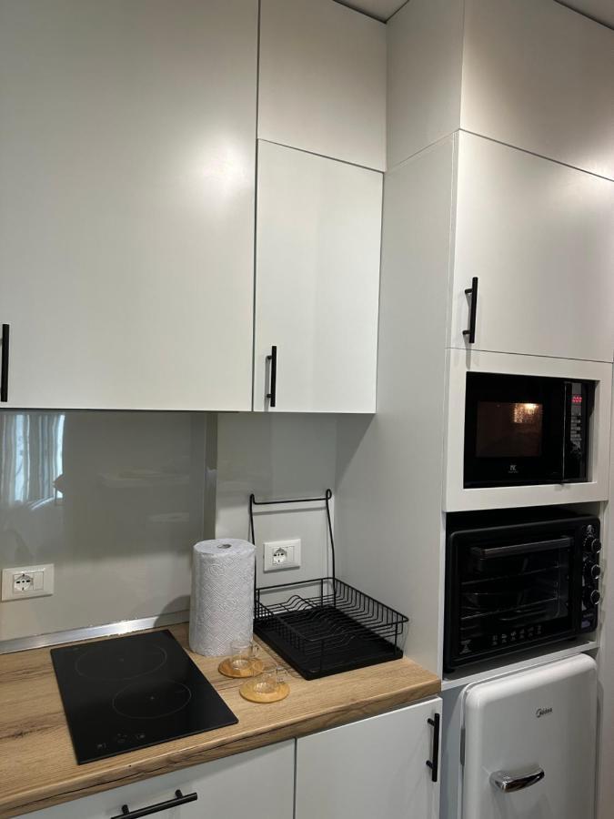 4Seasonsgea , New Modern Apartment In 티라나 외부 사진